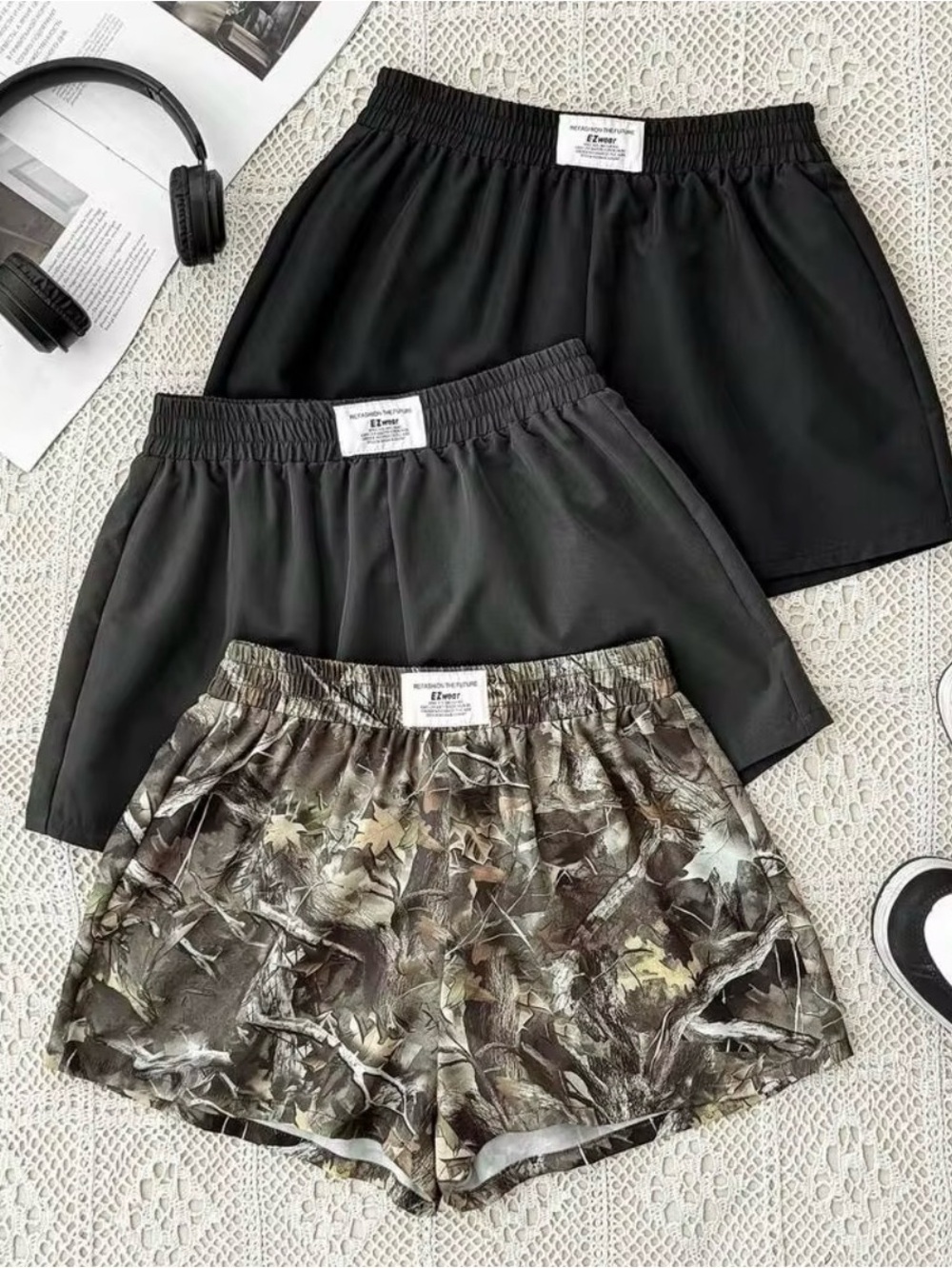 SHEIN 3-Pack Teen Girls
Elastic Waist Loose Knit
Shorts